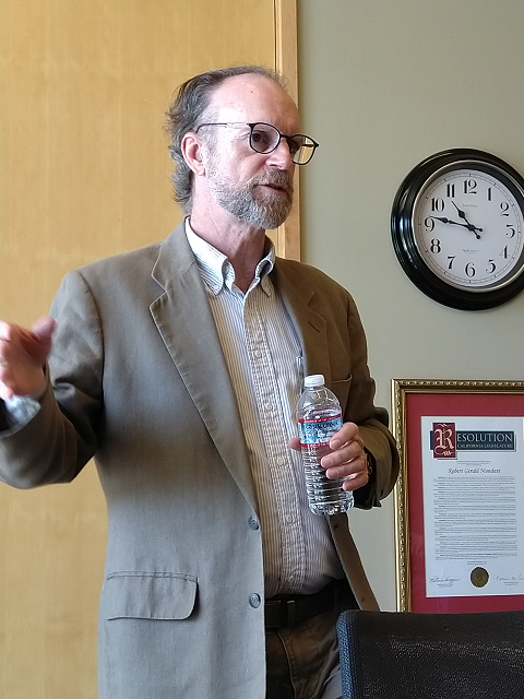 Professor Andrew
Waterhouse, Director,
Mondavi Institute